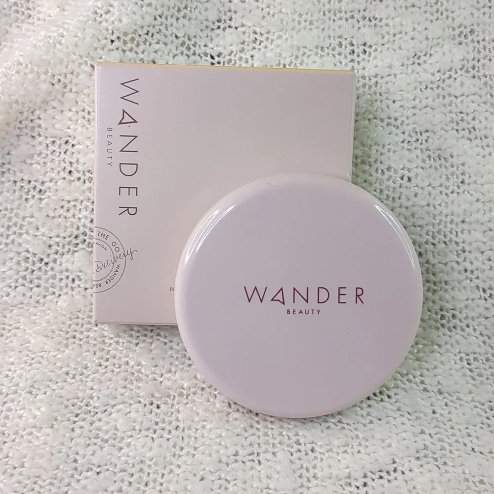 Wander Beauty Wanderlust Powder Foundation in Medium, 9g/0.31oz